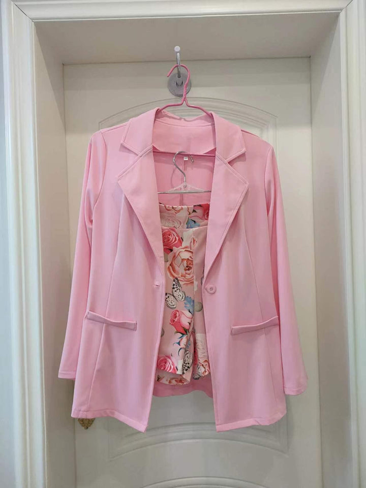 Conjunto de Blazer e Shorts Rosa Floral da Barbie - Mariom Fashion