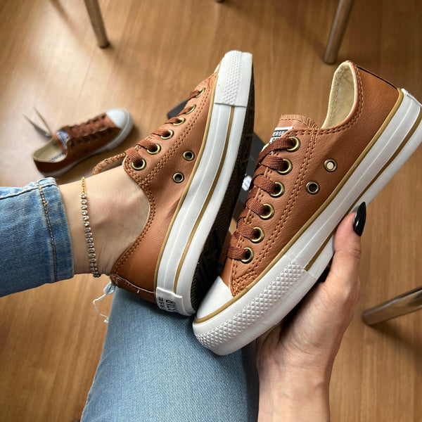 Tênis de Couro Feminino Premium Estilo All Star - Mariom Fashion